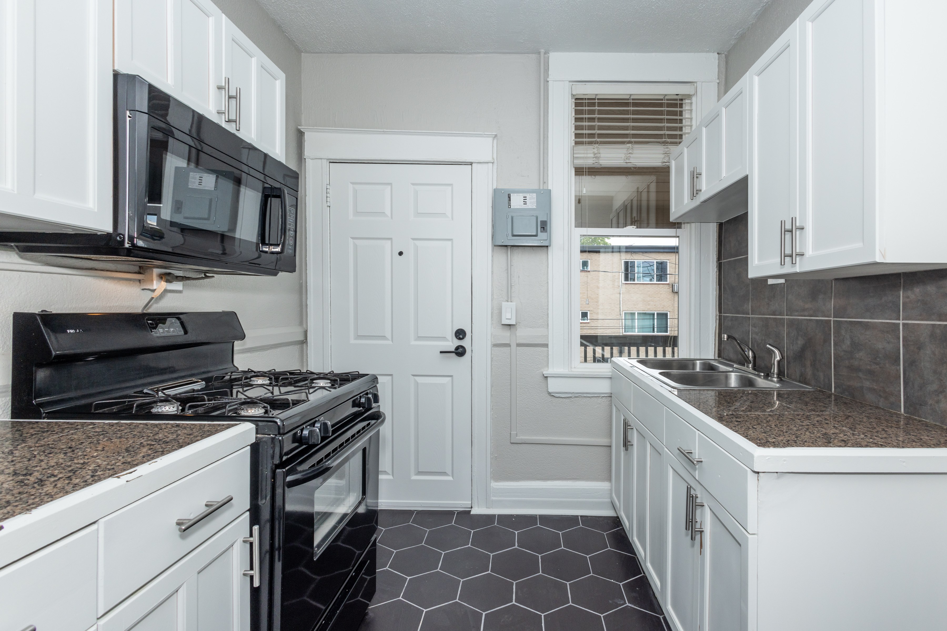 The Valerie 1224-32 E 13th Ave., Denver, CO 80218 Cap Hill - Leasing by Cross Street